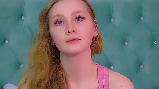 AgataFoxley's Live XXX Chat