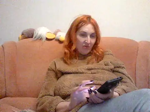 MssAngela: απευθείας συνομιλία ΧΧΧ