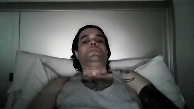 StuntingSpunMarine69's Live XXX Chat