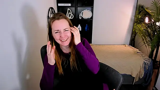 MeggySun's Live XXX Chat