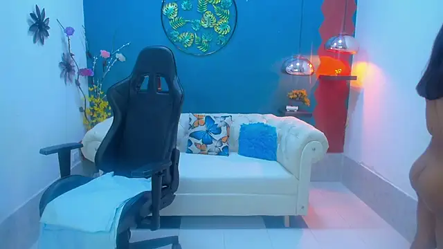 Miagreys1's Live XXX Chat