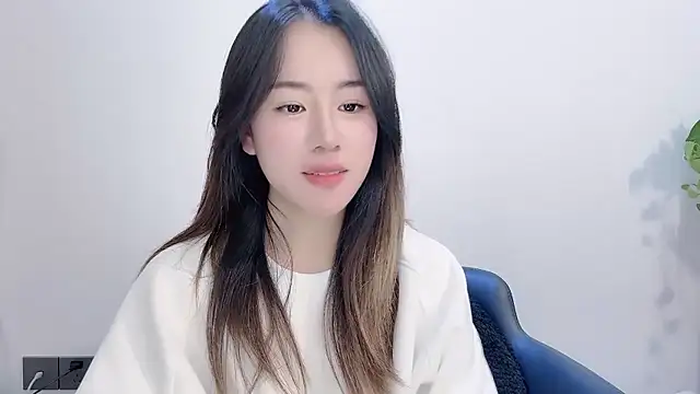 chloe-01 Live XXX Chat