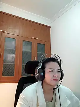 XXX chat uživo modela ialnuyoa_h