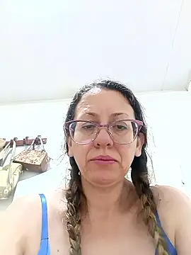 miss_hanna07: απευθείας συνομιλία ΧΧΧ