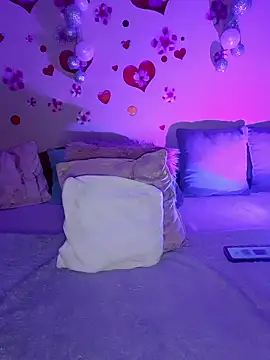 BellaBellaHot live XXX chat