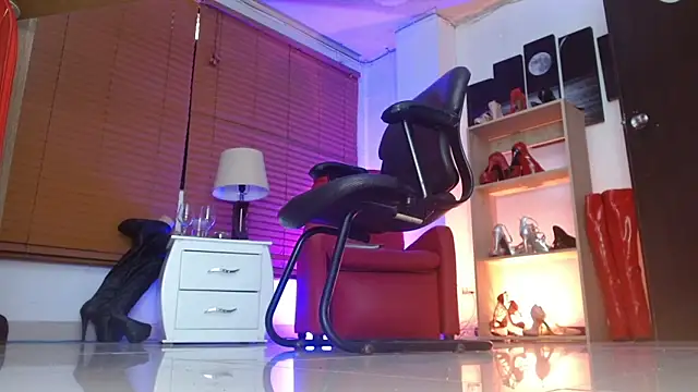 Chat XXX en directo de paola_xm