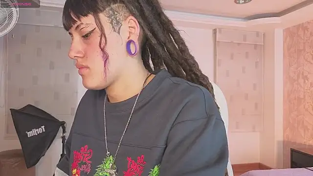 _sharlotte777 Live XXX-chat