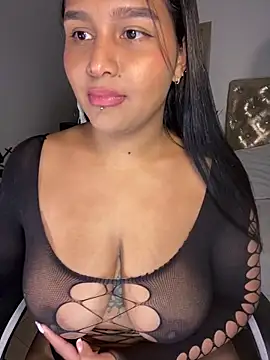 Fancyxlove's Live XXX Chat