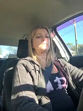 NikkiBlisss Live XXX-Chat