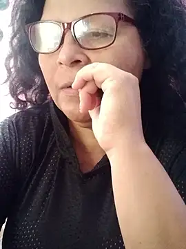 Amarantha25's Live XXX Chat