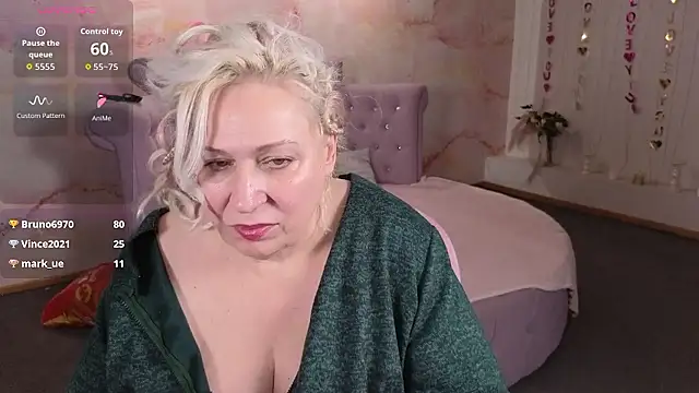 Penelope_Pinky's Live XXX Chat