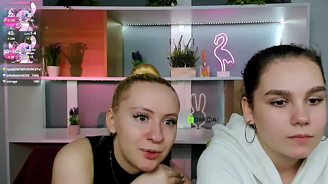 mila_glow1's Live XXX Chat