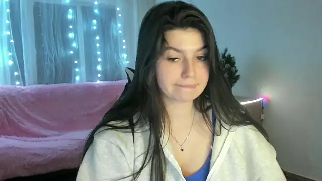 KisaModel élő XXX-chatje