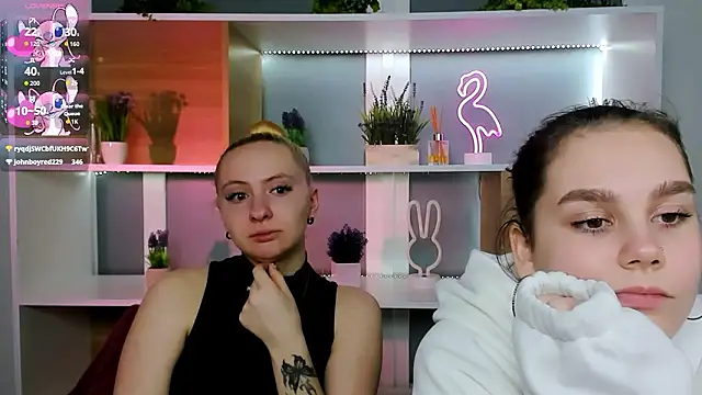 mila_glow1's Live XXX Chat