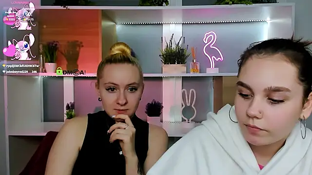 mila_glow1 现场XXX聊天