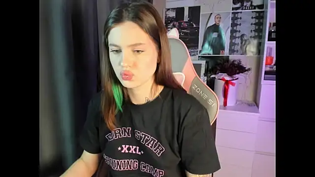 NikkieKitty Live XXX Chat