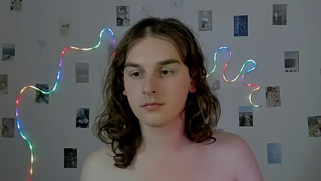 แชท XXX สดของ adrian_hart