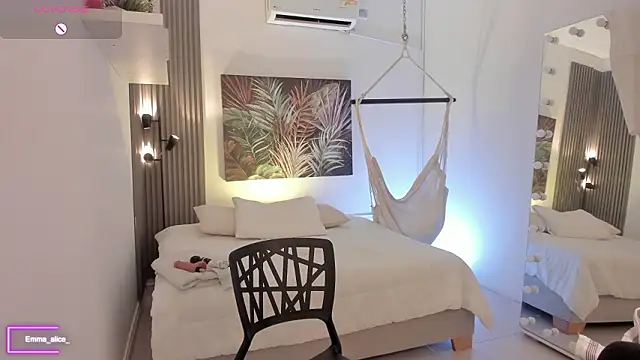 Chat +18 de emma_alice_ ao vivo