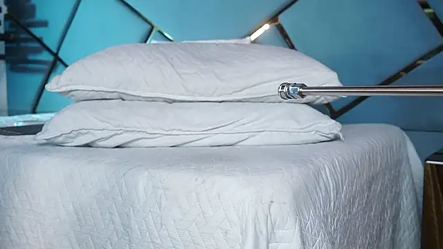 marcela_rojas' Webcam Show