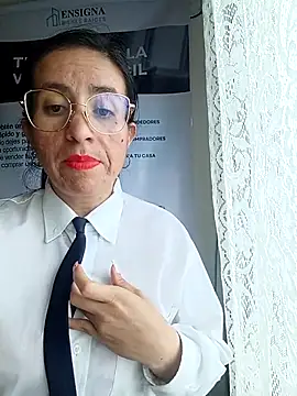 Valentina--1's Live XXX Chat