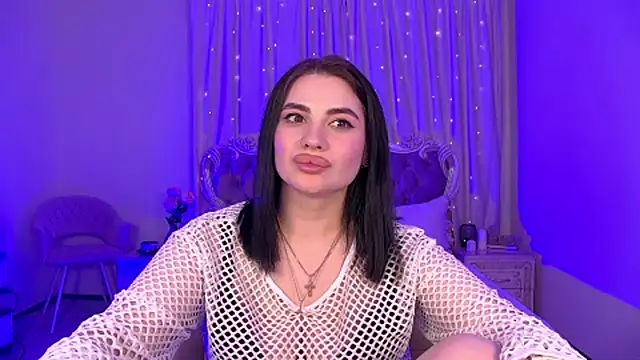 AdrianaTorres' Live XXX Chat