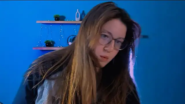 Chat +18 de aria_mist ao vivo