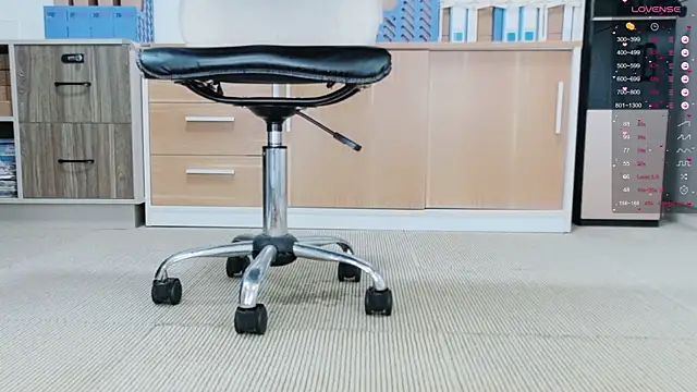 tt50256 élő XXX-chatje