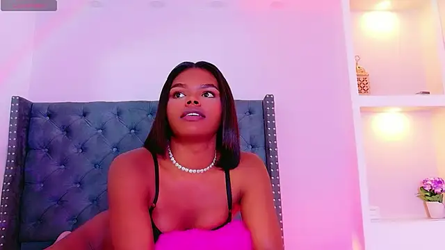 CamiEstrada webkamerás műsora