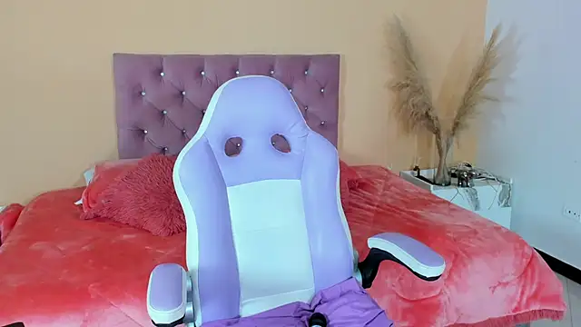 Czat XXX na żywo – estrella_bigboobs14