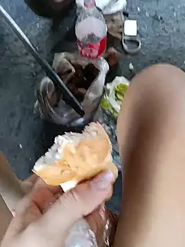 -Nicol Live XXX-chat