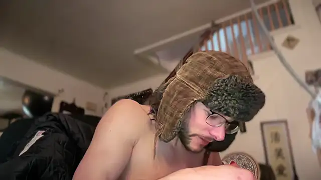 MasterDaddyCool's Live XXX Chat