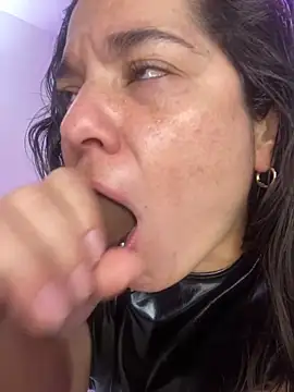 leiablack Chat XXX in diretta