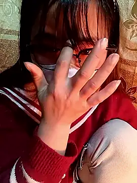 Bayby_2k's Live XXX Chat