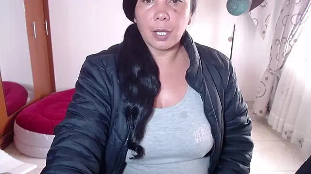 vivian-milf Live XXX-chat