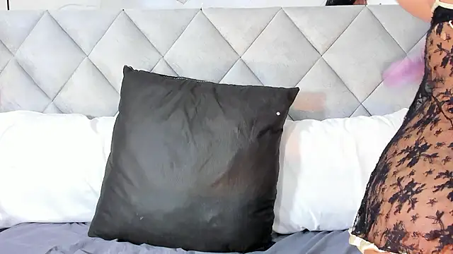 Онлайн чат XXX Sara_Channel01