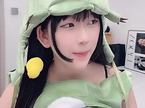 lnua-lnua's Webcam Show