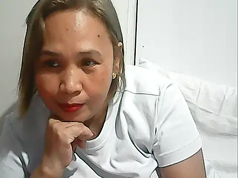 Lhadycarolyn 现场XXX聊天