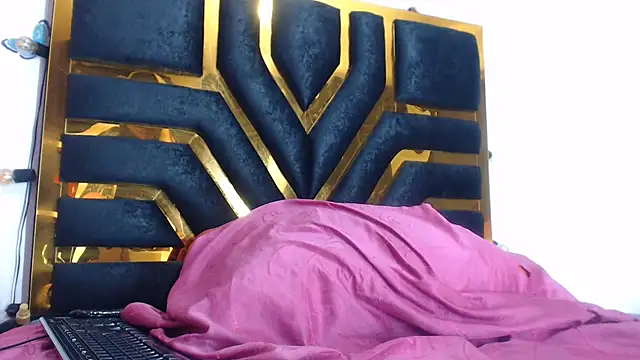 Онлайн чат XXX Blonderousss