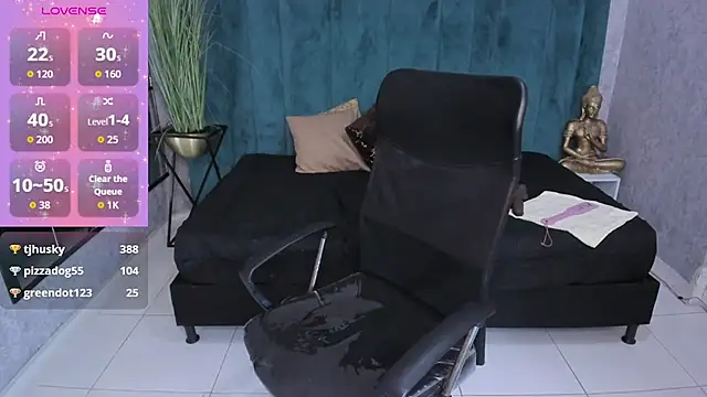 meliboobs_'s Live XXX Chat