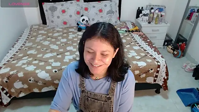 soniafuckboobsのライブXXXチャット