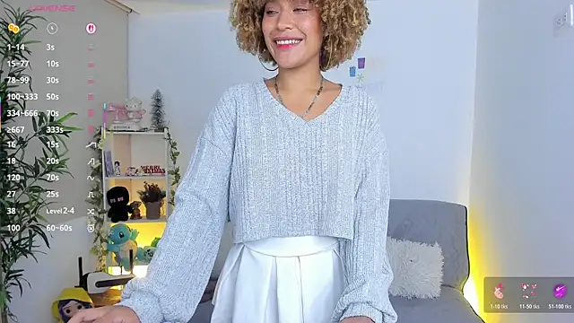 natty_romanof_18 Live XXX Chat