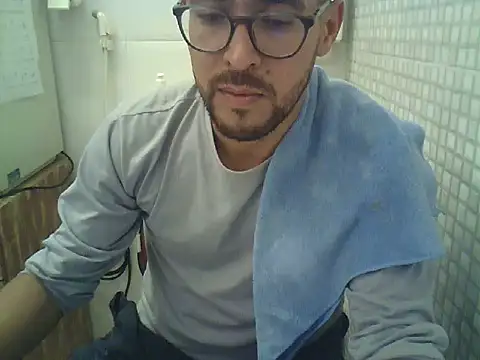 HS-hotsmile's Live XXX Chat