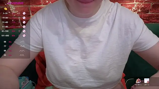 CitrusBlissss' Live XXX Chat