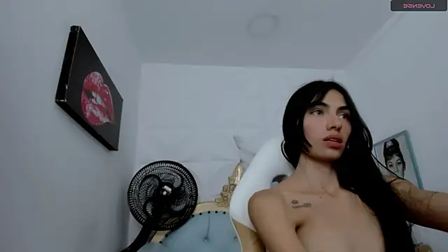 eimy_skinny_'s Live XXX Chat
