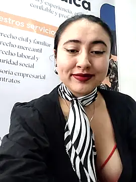 _Sarah-Office1 Live XXX-Chat