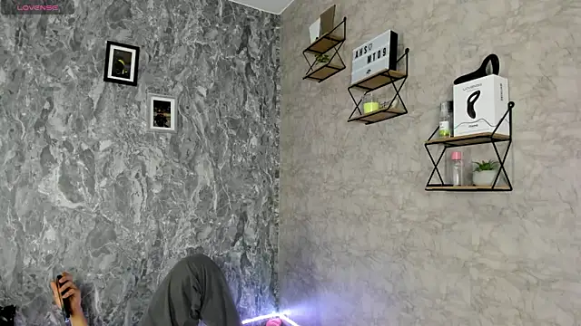 alex_cumfit1's Live XXX Chat