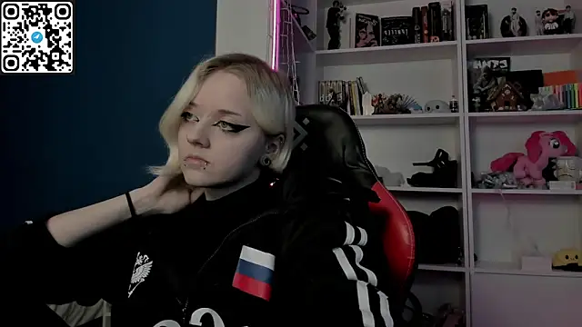 Holy_Mistress_SのライブXXXチャット