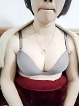 Swan-white123's Live XXX Chat