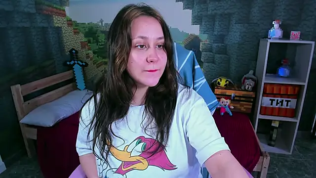 JudithEverlyのライブXXXチャット