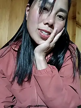 Chloe-ee's Live XXX Chat